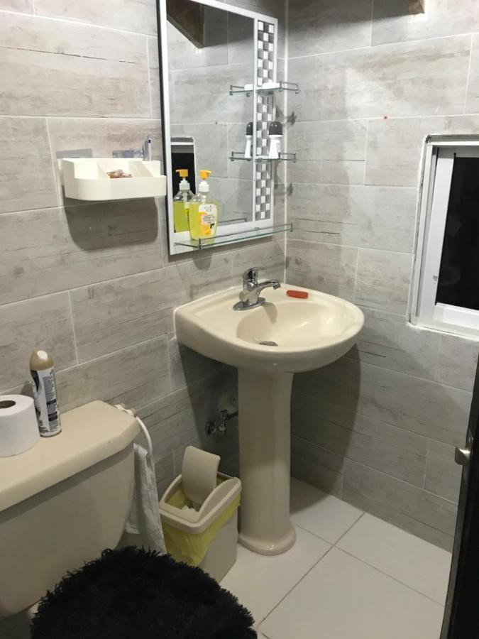 Apartamento Calle 5 No.10, Proyecto Las Pascualas, Samana المظهر الخارجي الصورة