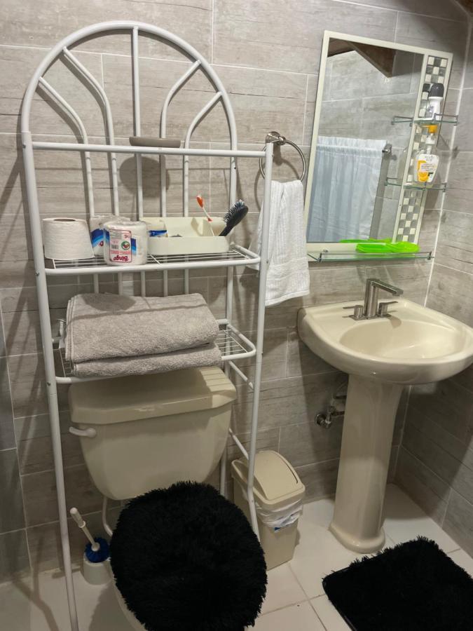 Apartamento Calle 5 No.10, Proyecto Las Pascualas, Samana المظهر الخارجي الصورة